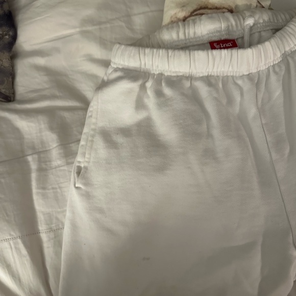 TNA Extra Fleece Sweatpants - Picture 3 of 5